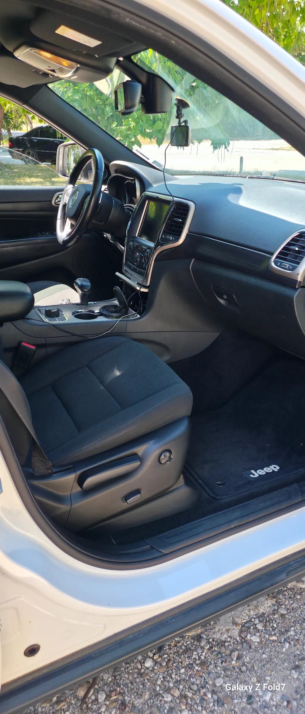 Jeep Grand cherokee 3.0 190k.c, снимка 7 - Автомобили и джипове - 55753166