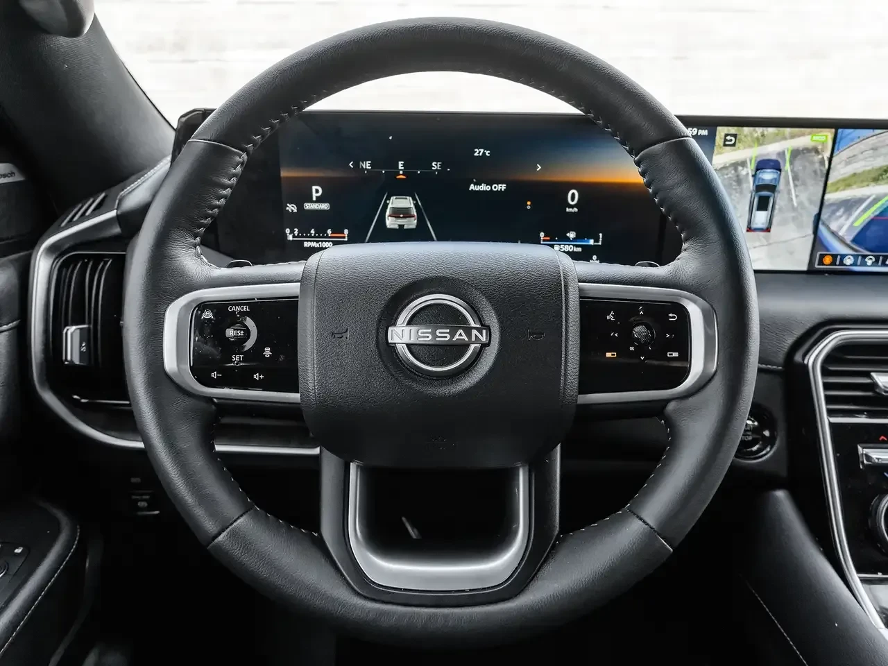 Nissan Armada Platinium 3.5L V6 4WD, снимка 7 - Автомобили и джипове - 55849418