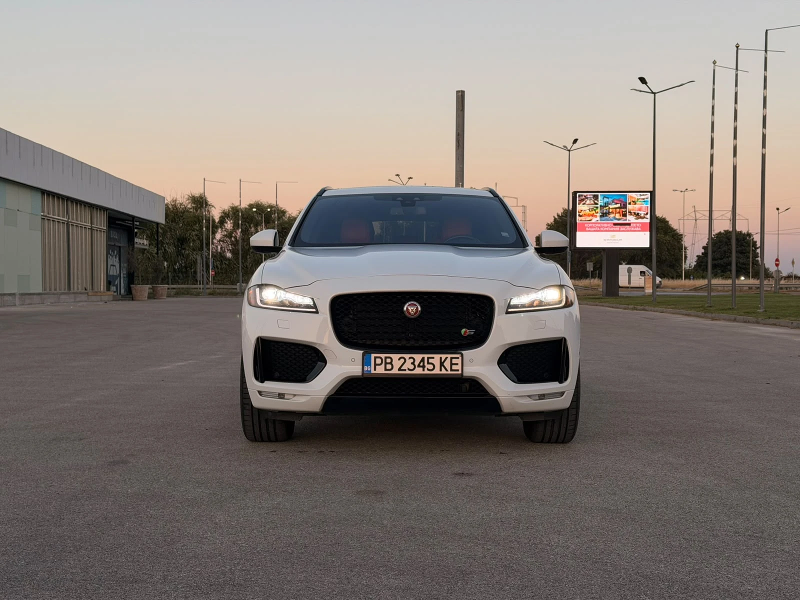 Jaguar F-PACE S / MERIDIAN / ПАНОРАМА, снимка 8 - Автомобили и джипове - 55982490