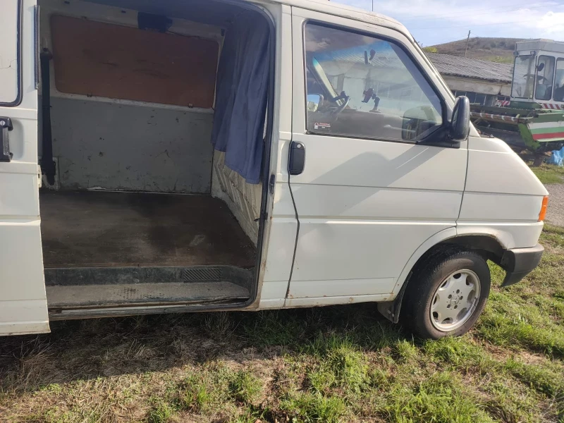 VW T4 Transporter 1.9D, снимка 5 - Бусове и автобуси - 47409450