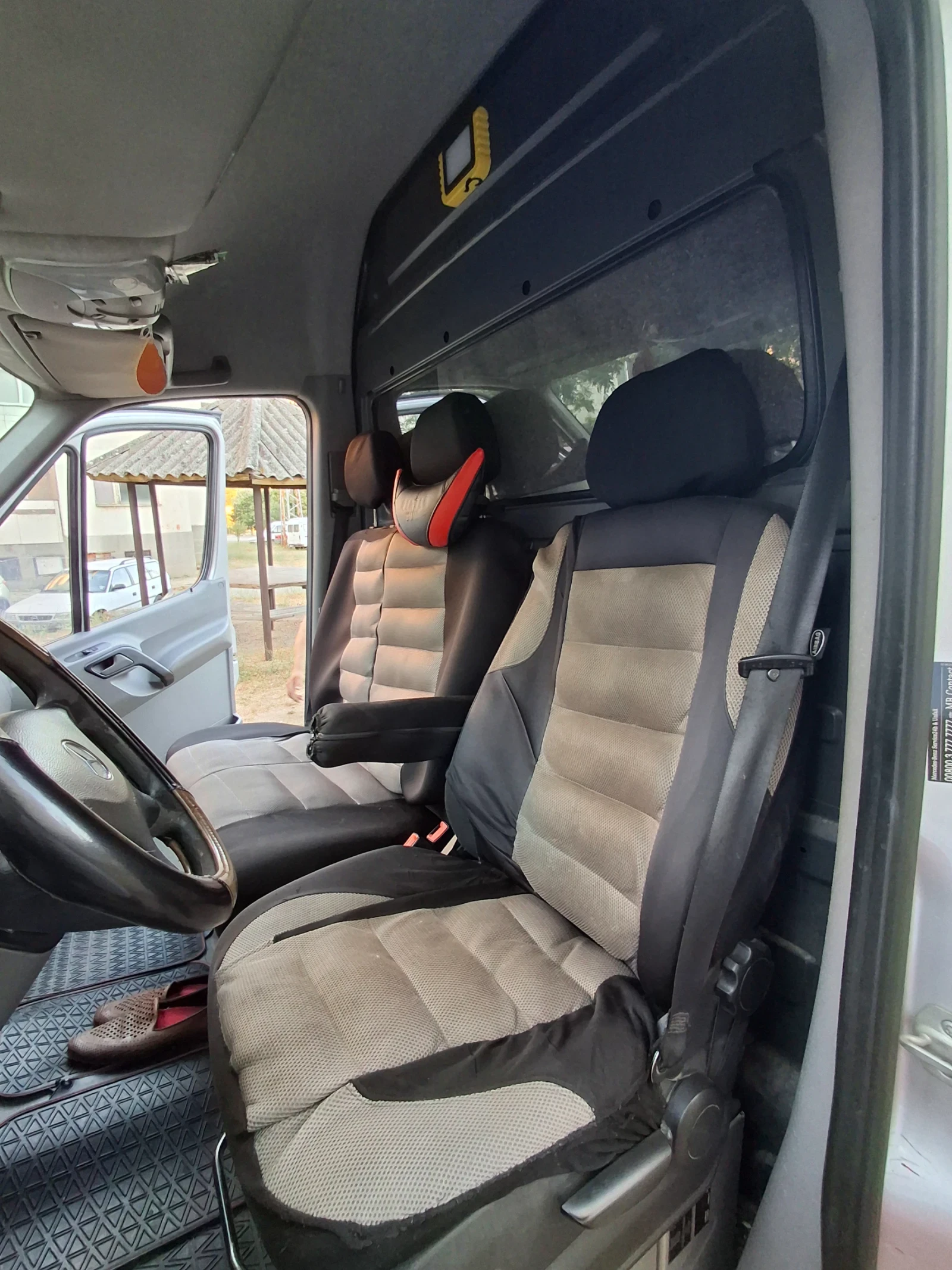 Mercedes-Benz 313 Sprinter - изображение 9