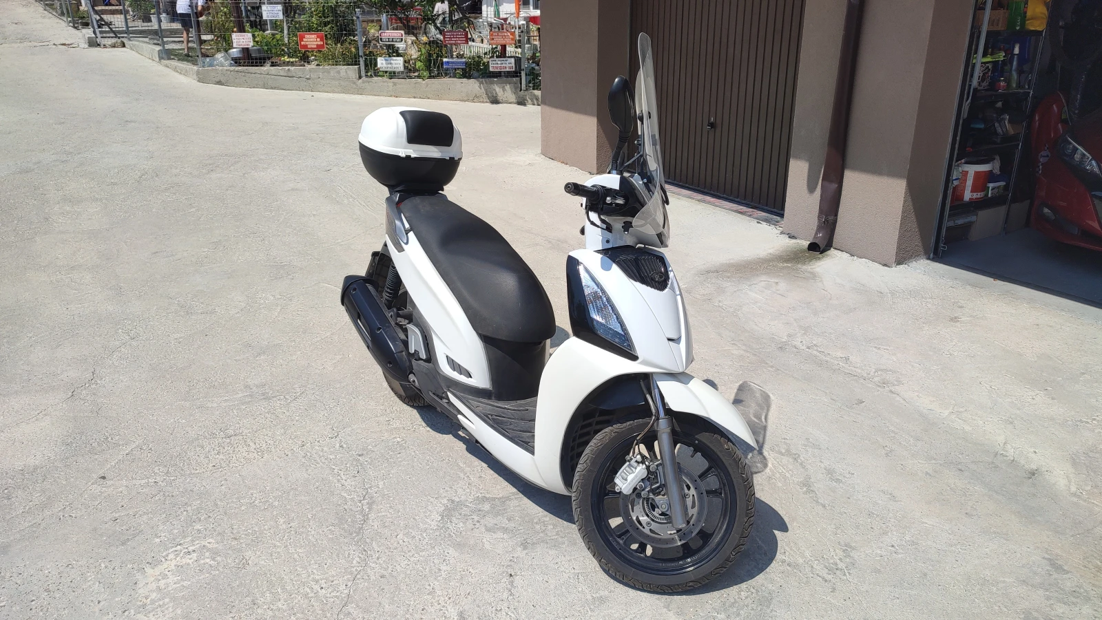 Kymco People GT 125i - изображение 2