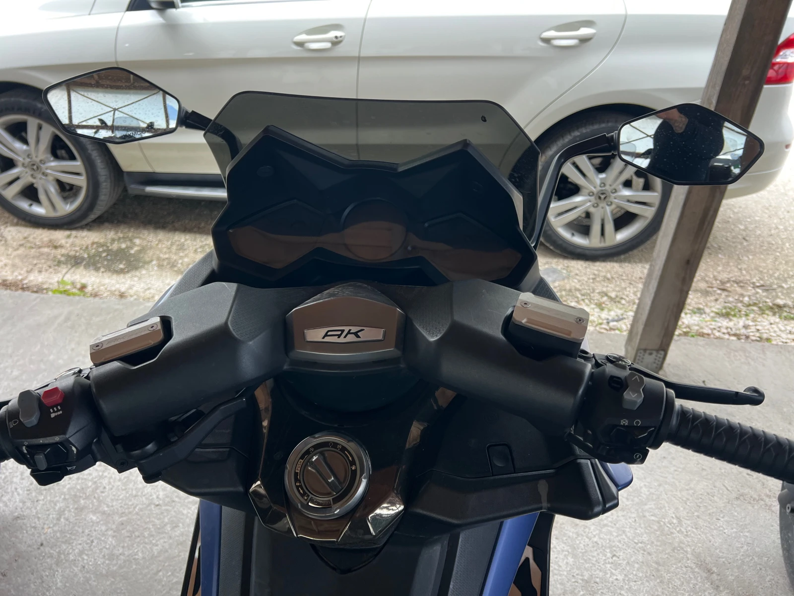 Kymco AK 550 550 ABS TC  - изображение 6
