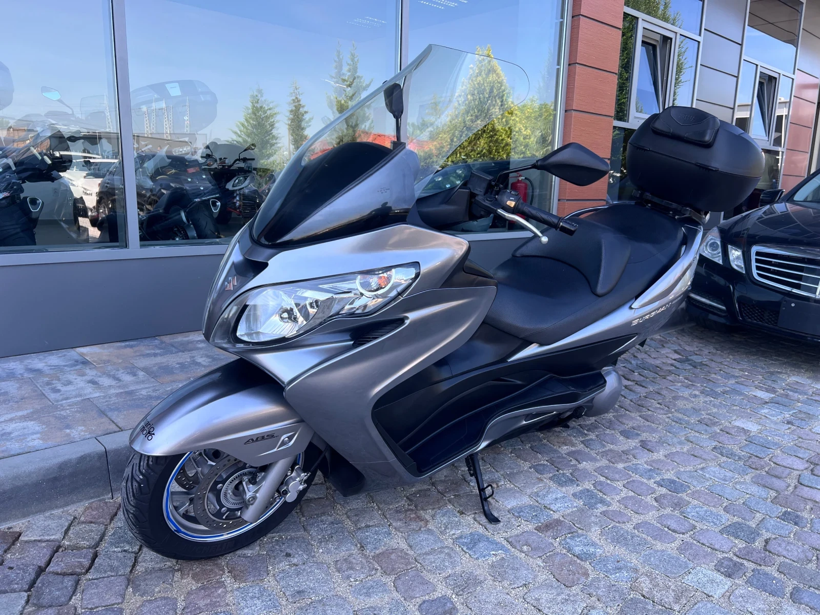 Suzuki Burgman 400i ABS, снимка 5 - Мотоциклети и мототехника - 54862764