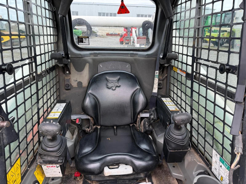 Мини челни товарачи Bobcat T650 С КОФА И ВИЛИЦИ ЛИЗИНГ, снимка 10 - Индустриална техника - 52937525