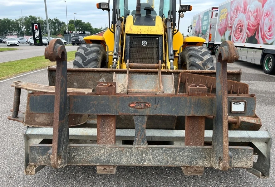 Багер New Holland B115B, снимка 10 - Индустриална техника - 55901441