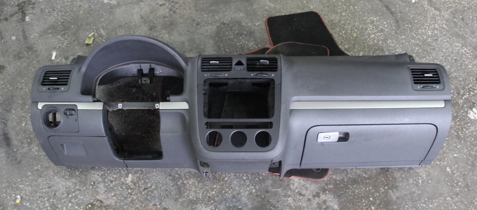    5   -  300 .   | Mobile.bg   1