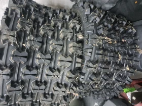 Гуми, снимка 1