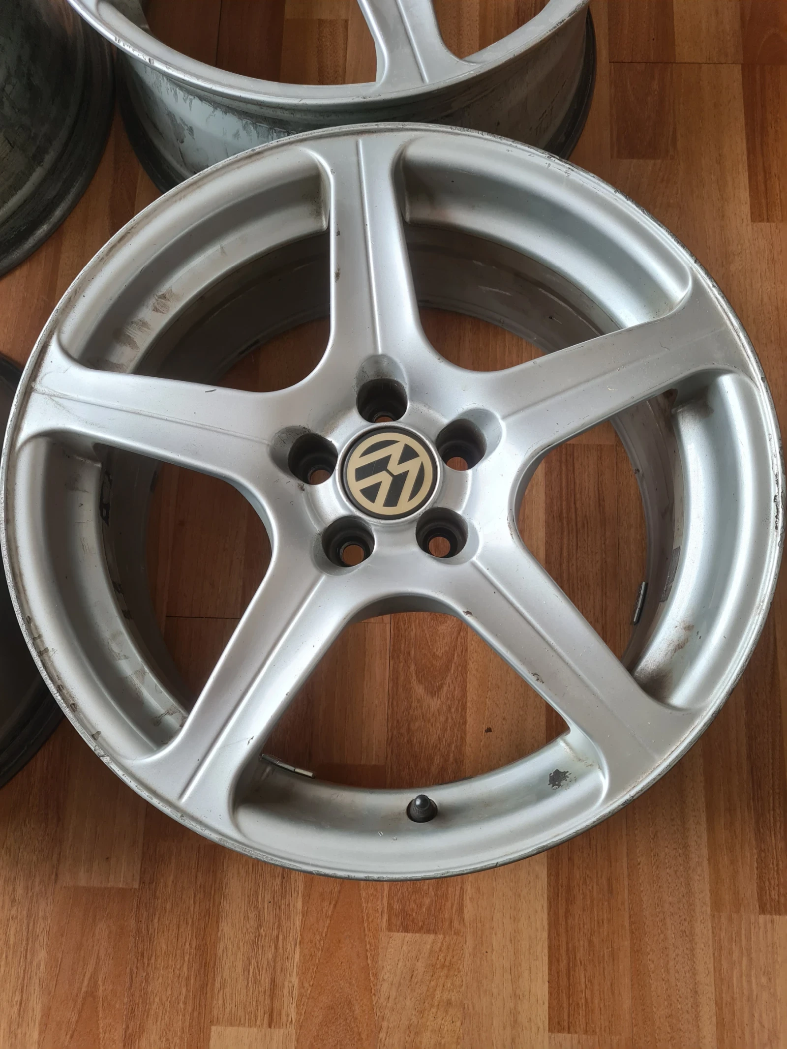 Джанти за VW Golf, снимка 4 - Гуми и джанти - 54138000