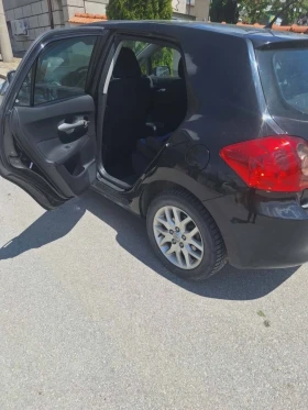 Toyota Auris, снимка 5