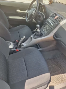 Toyota Auris, снимка 6