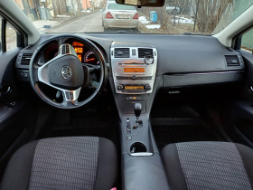 Toyota Avensis 1.8 valvematic ГАЗ, снимка 4 - Автомобили и джипове - 45006565
