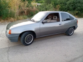     Opel Kadett E 1.4i 60