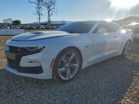 Chevrolet Camaro SS* 6.2L