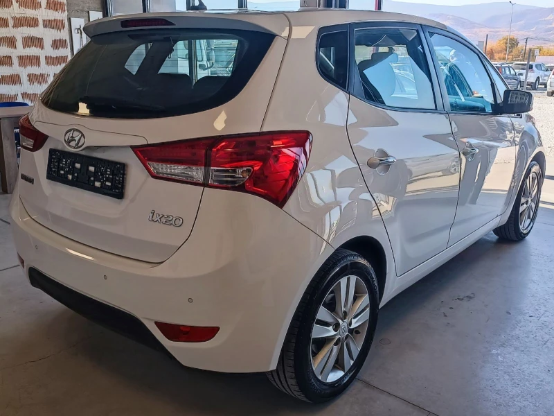 Hyundai Ix20 ПРОДАДЕН, снимка 4 - Автомобили и джипове - 47848220