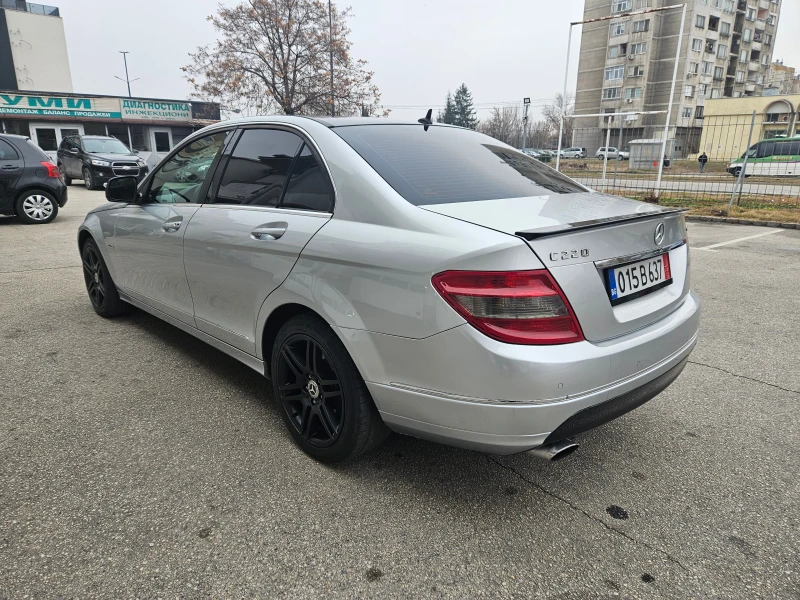 Mercedes-Benz C 220 CDI-Avantgarde, снимка 3 - Автомобили и джипове - 48251861