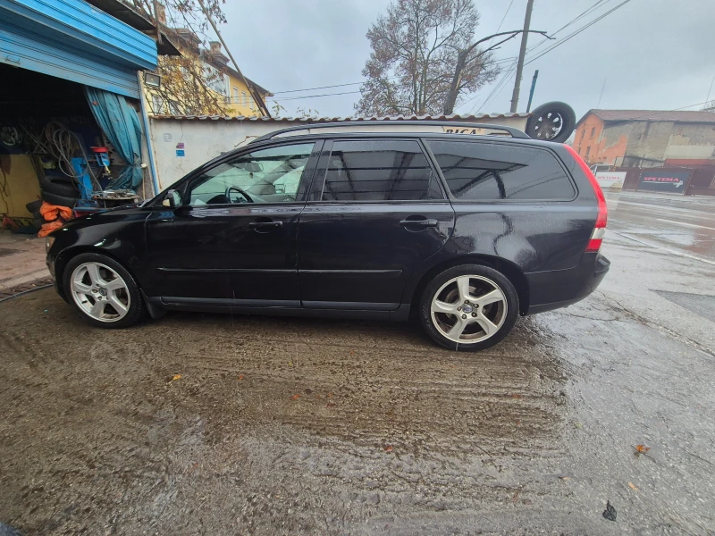 Volvo V50 D5, снимка 14 - Автомобили и джипове - 48506129