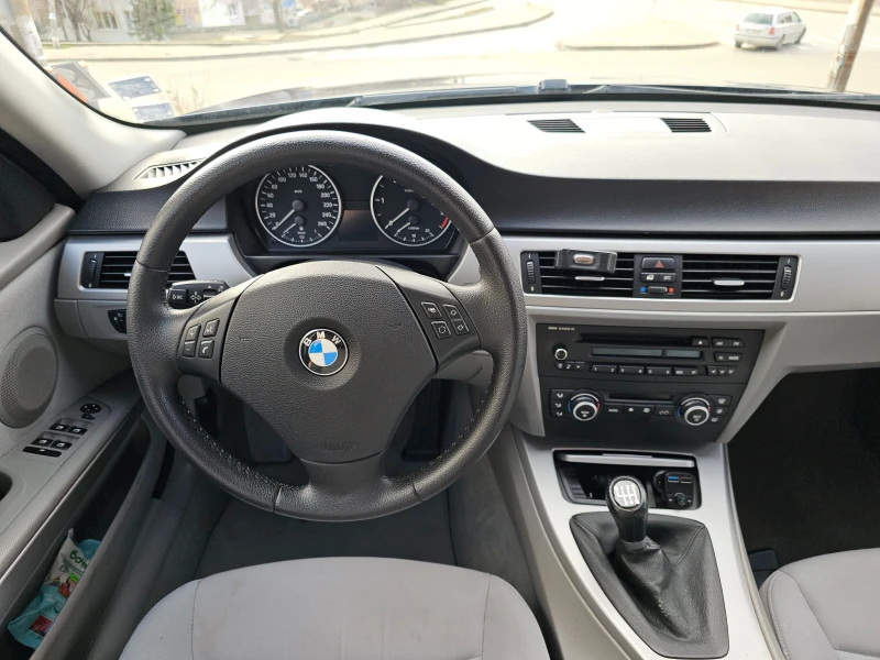 BMW 320 E90 2.0D 163, снимка 10 - Автомобили и джипове - 49318465