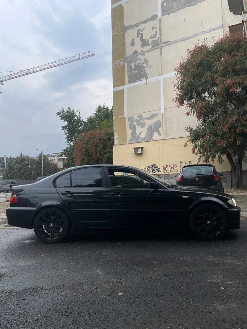 BMW 320, снимка 6 - Автомобили и джипове - 49591174