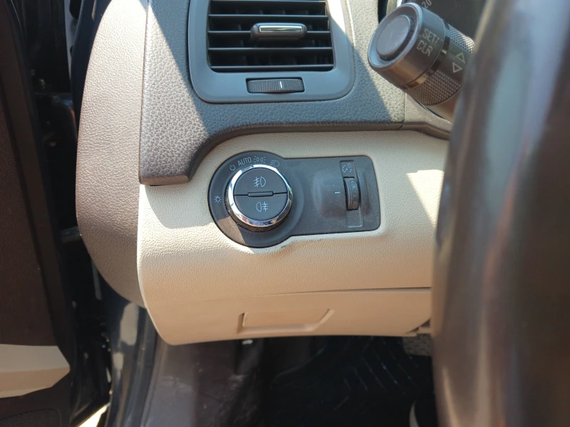 Opel Insignia, снимка 7 - Автомобили и джипове - 52517706