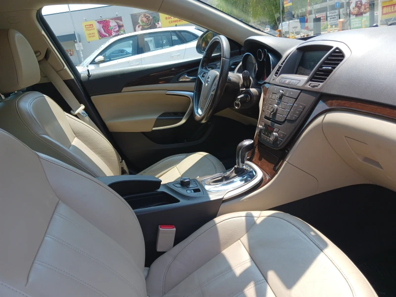 Opel Insignia, снимка 5 - Автомобили и джипове - 52517706