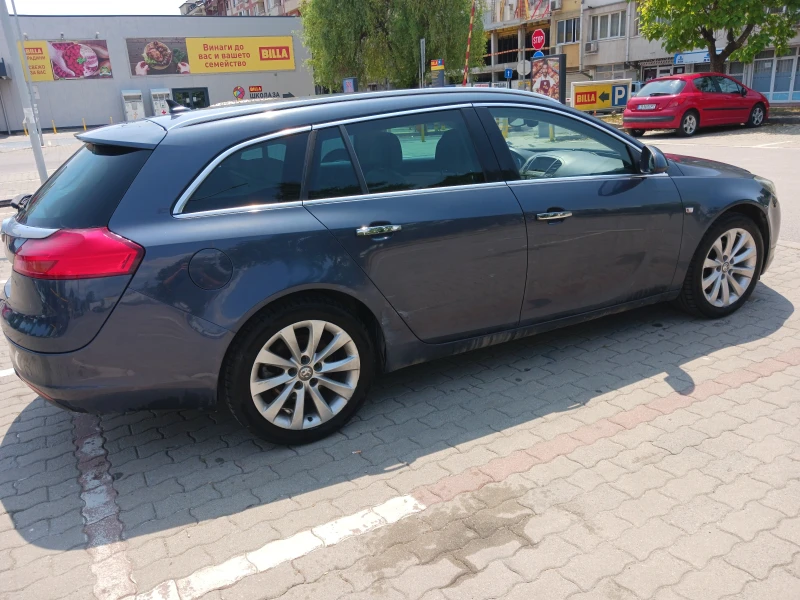 Opel Insignia, снимка 4 - Автомобили и джипове - 52517706