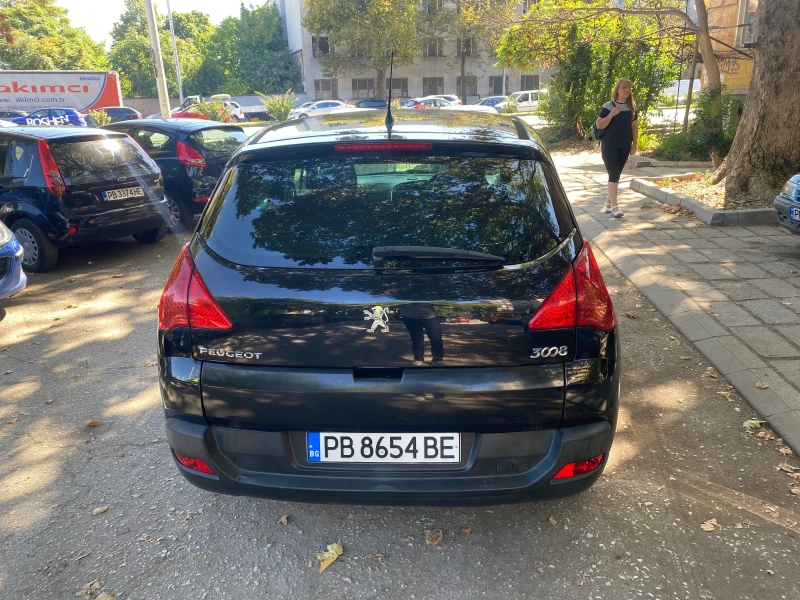 Peugeot 3008 1.6 Hdi - Десен волан, снимка 6 - Автомобили и джипове - 52401295