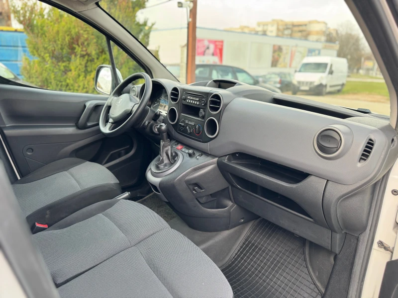 Peugeot Partner 1.6HDI KLIMATIK, снимка 9 - Автомобили и джипове - 52553571