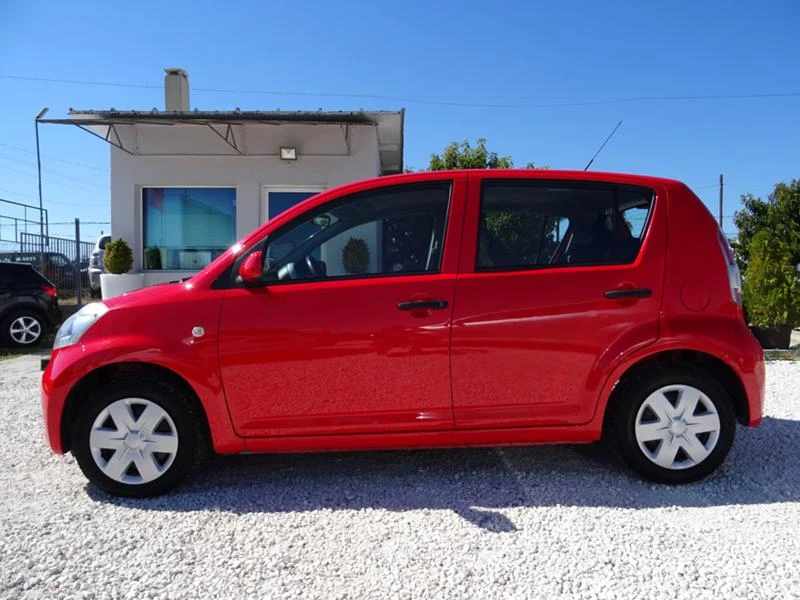 Daihatsu Sirion 1.0i 12V 5вр. Mio - изображение 2