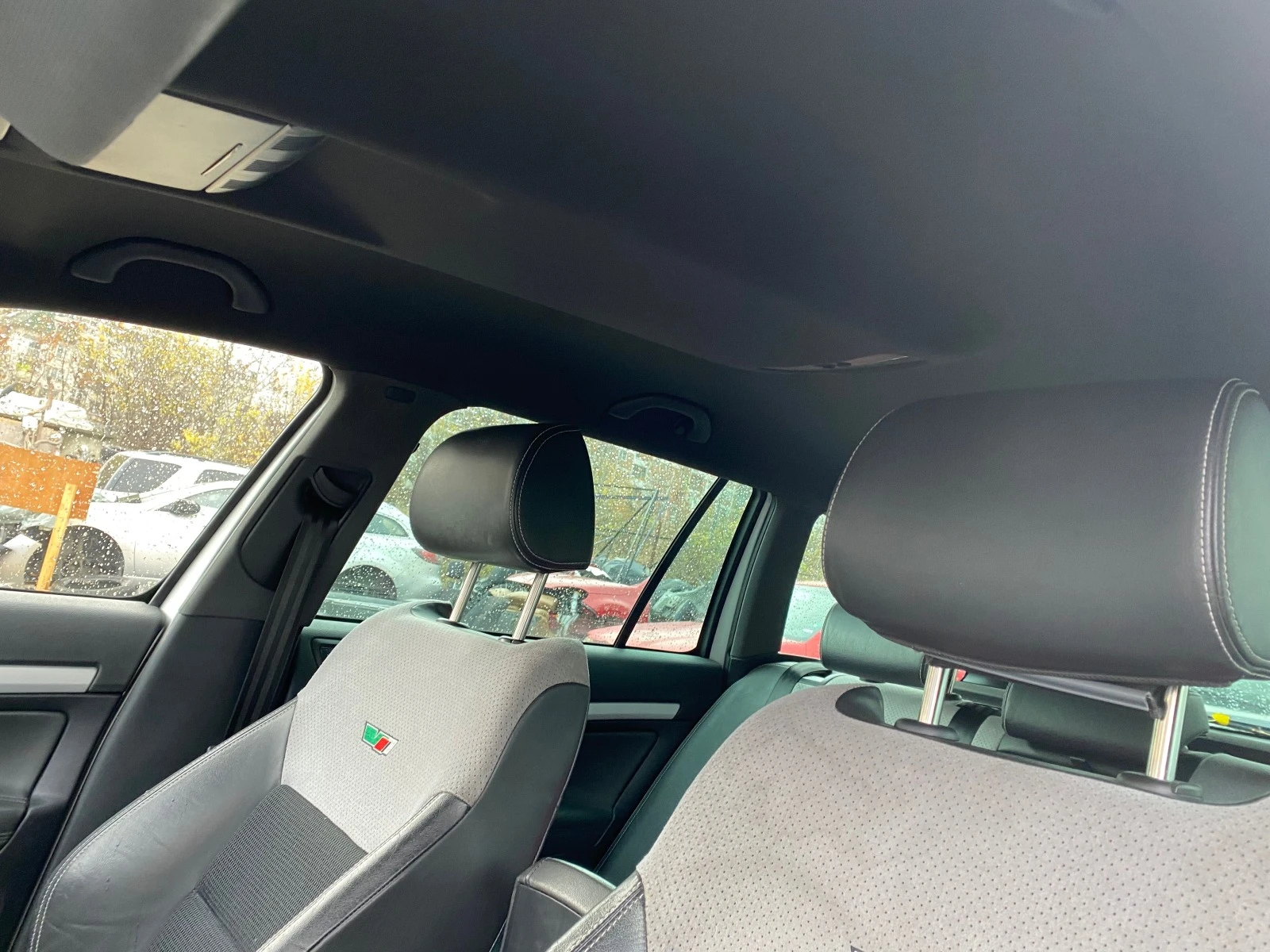 Skoda Octavia 2.0 turbo VRS  | Mobile.bg — изображение 11