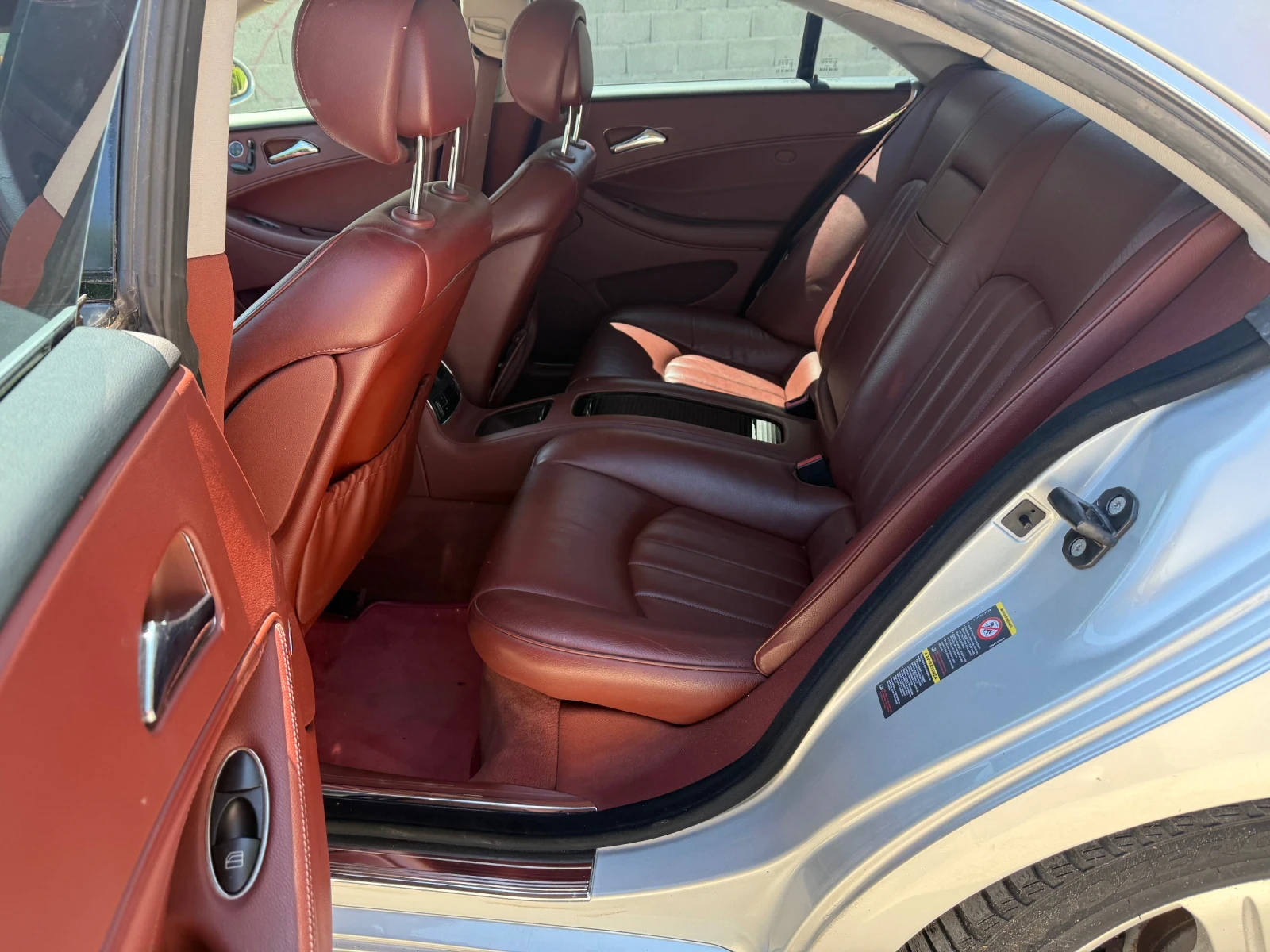 Mercedes-Benz CLS 350 NAVI+ AUTOMA+ KOJA | Mobile.bg — изображение 11