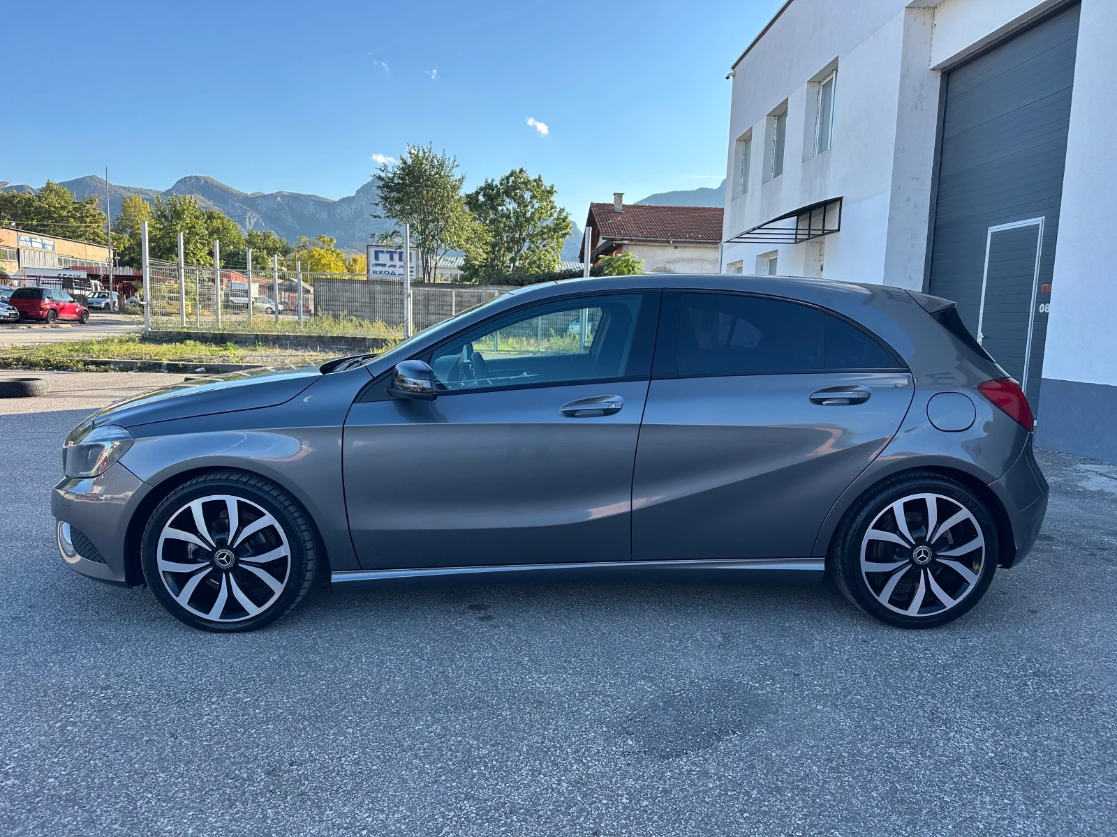 Mercedes-Benz A 180 CDI Sport* Автоматик* Панорама* Distronic* Италия* - изображение 4