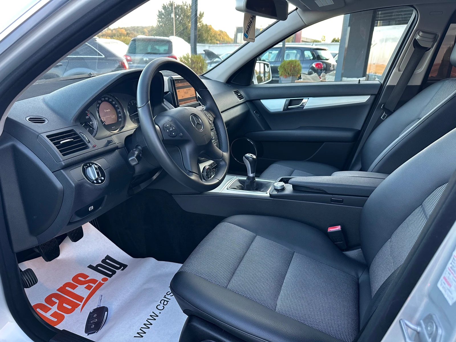 Mercedes-Benz C 250 AVANGARDE* NAVI* TOP*  - изображение 10