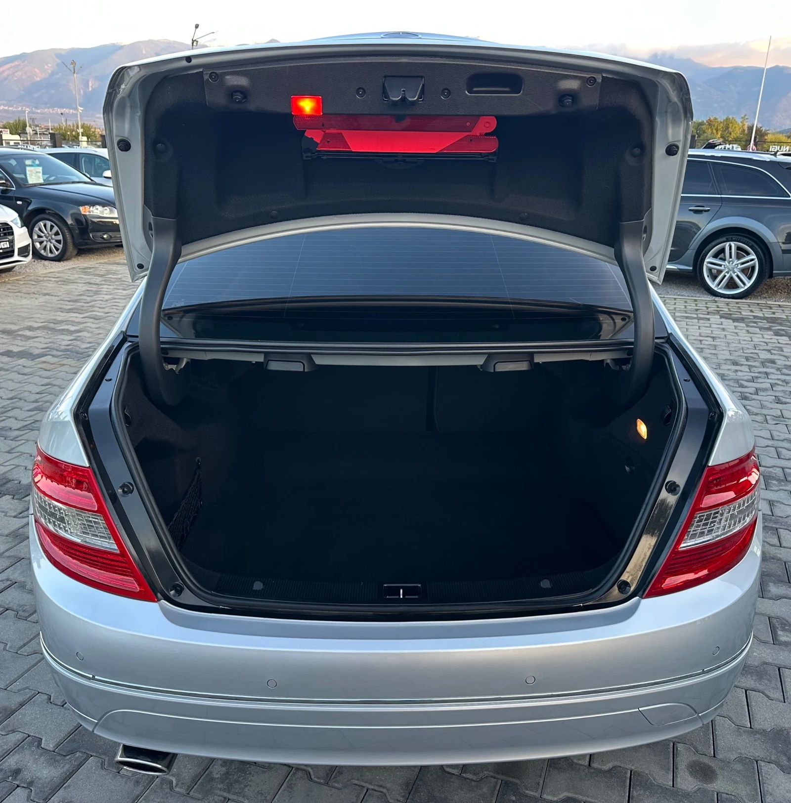 Mercedes-Benz C 250 AVANGARDE* NAVI* TOP*  | Mobile.bg   16