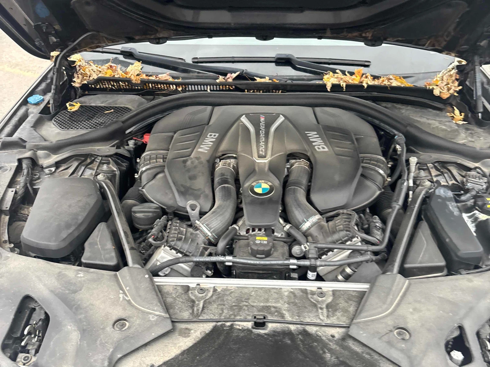 BMW 550 M550i xDrive * CARFAX *    | Mobile.bg   11