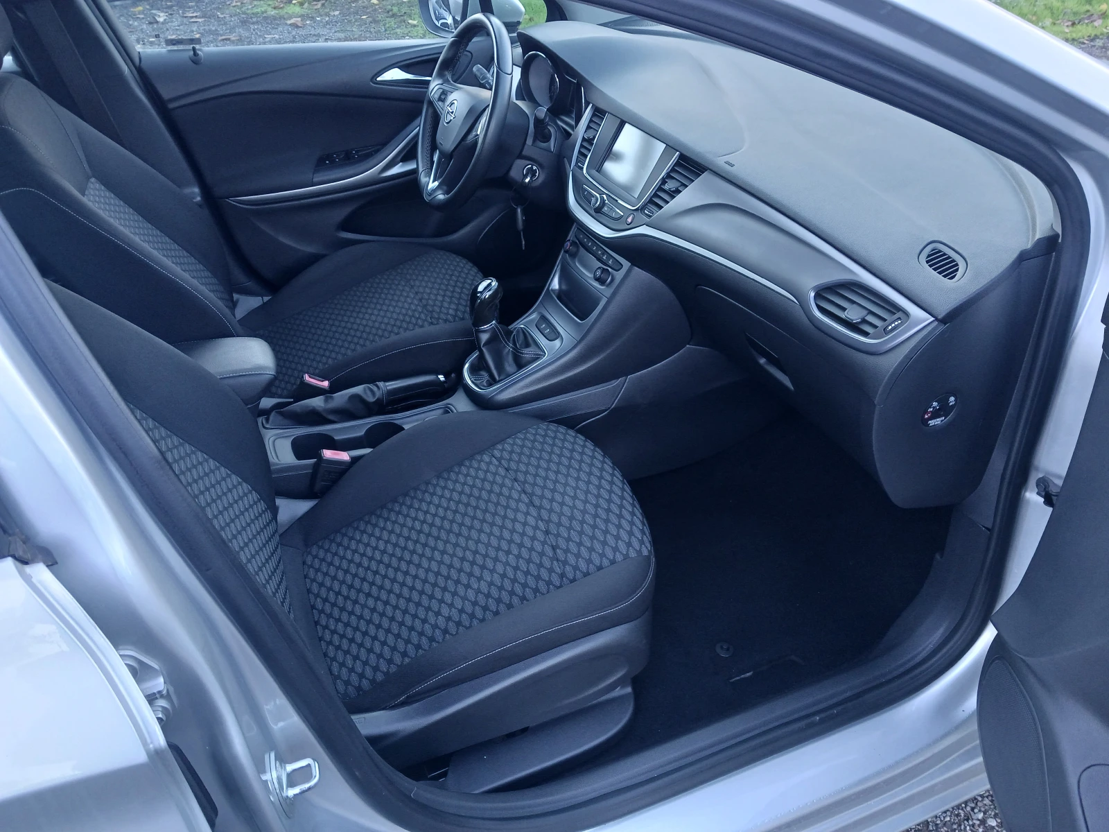 Opel Astra 1.6 CDTI | Mobile.bg   11