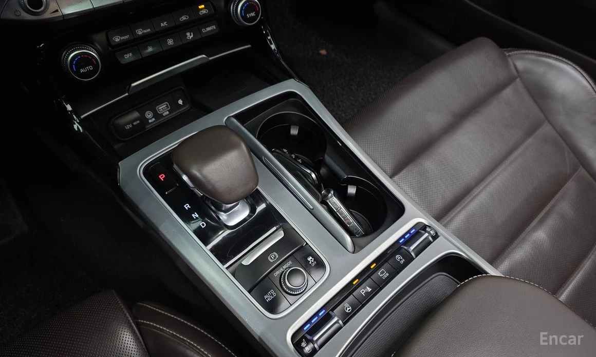 Kia Stinger * 3.3T* AWD* GT* FULL* , снимка 8 - Автомобили и джипове - 54017809