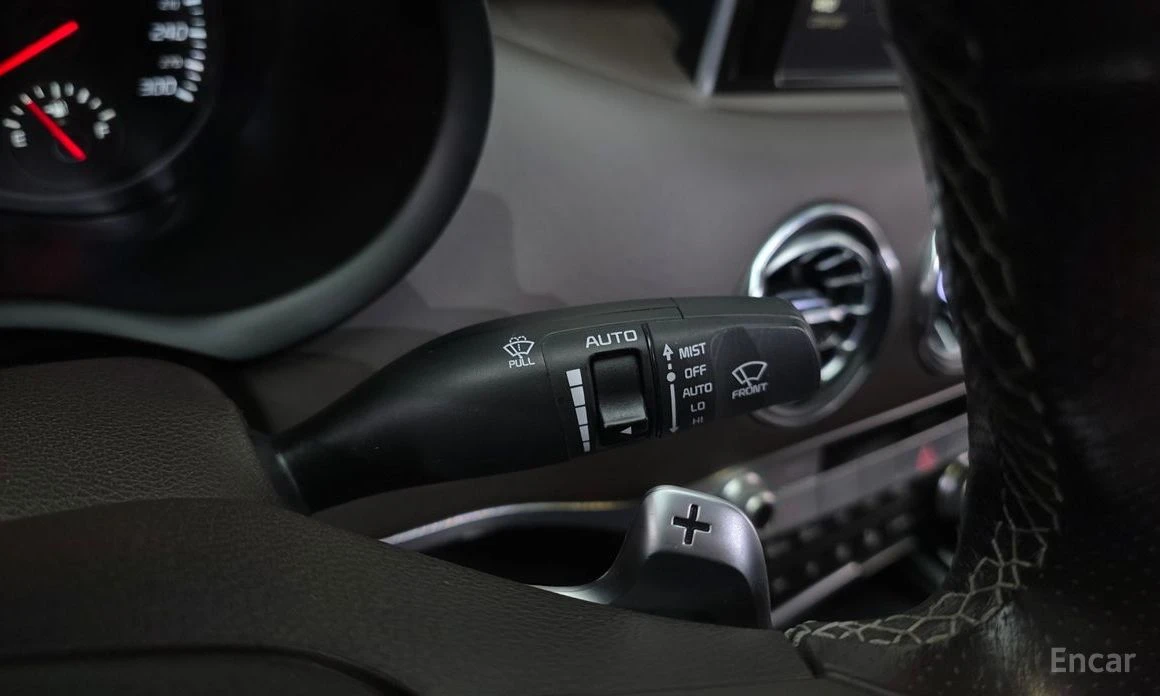 Kia Stinger * 3.3T* AWD* GT* FULL* , снимка 15 - Автомобили и джипове - 54017809