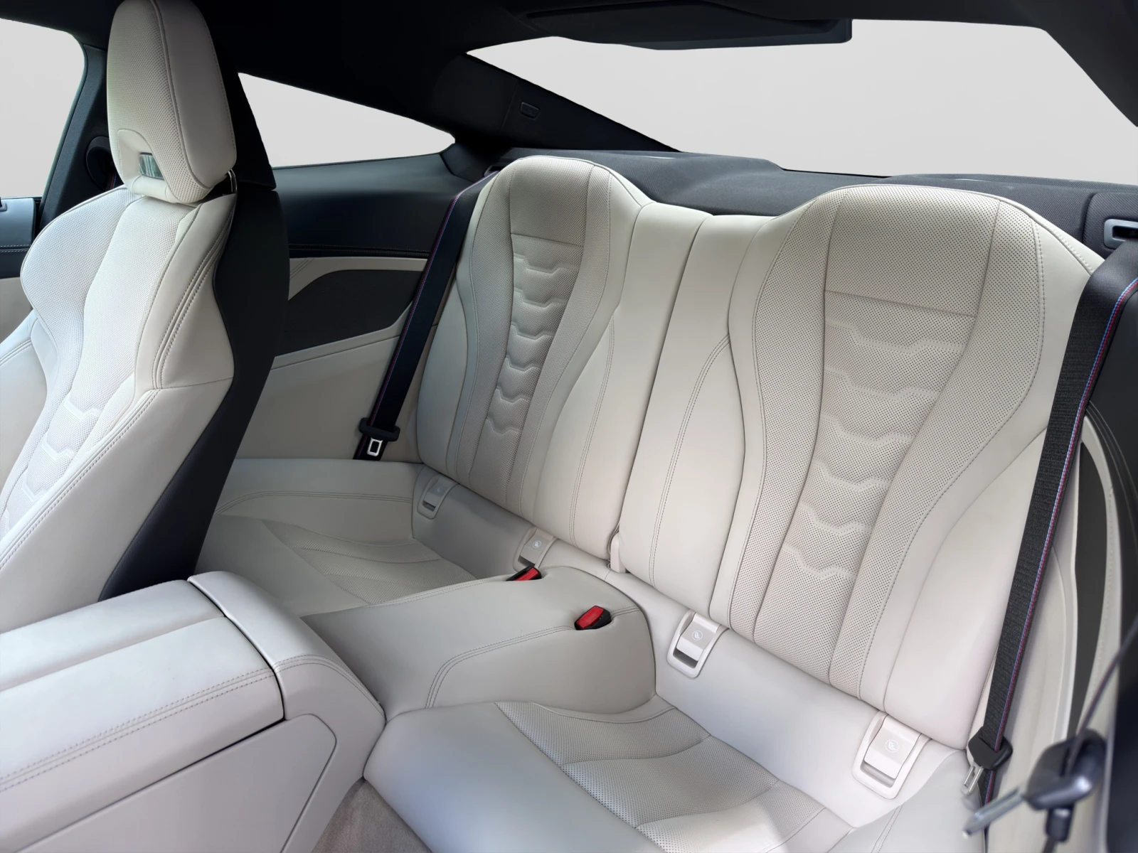 BMW 850 i xDrive Coupe, снимка 11 - Автомобили и джипове - 54566182