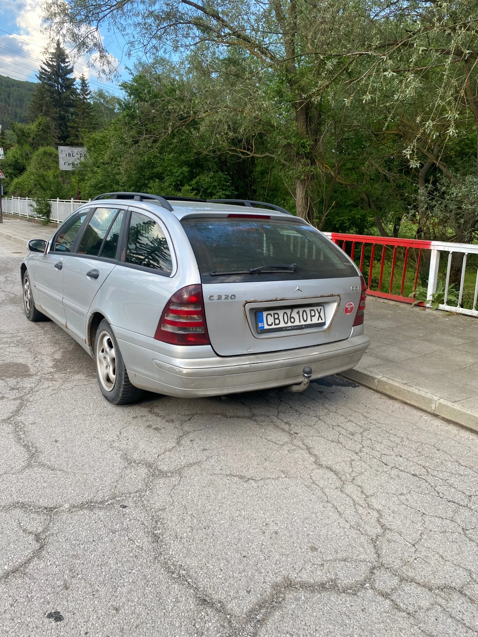 Mercedes-Benz C 220, снимка 2 - Автомобили и джипове - 54691759