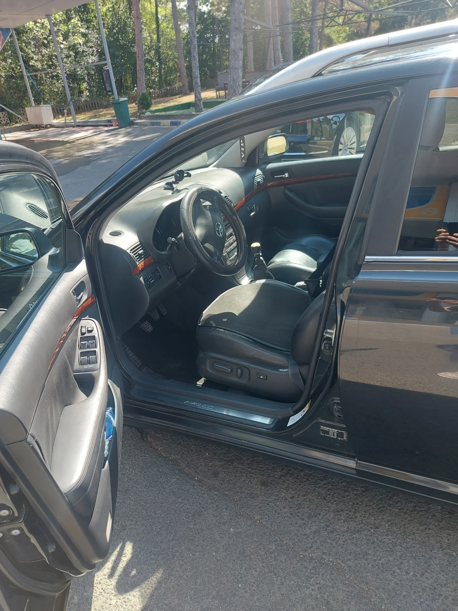 Toyota Avensis, снимка 10 - Автомобили и джипове - 55958214