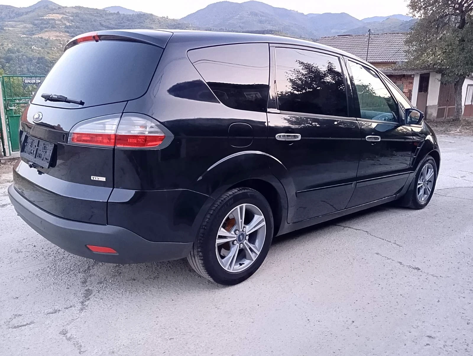 Ford S-Max 2.0tdci.navi.koja.klima., снимка 7 - Автомобили и джипове - 56011499