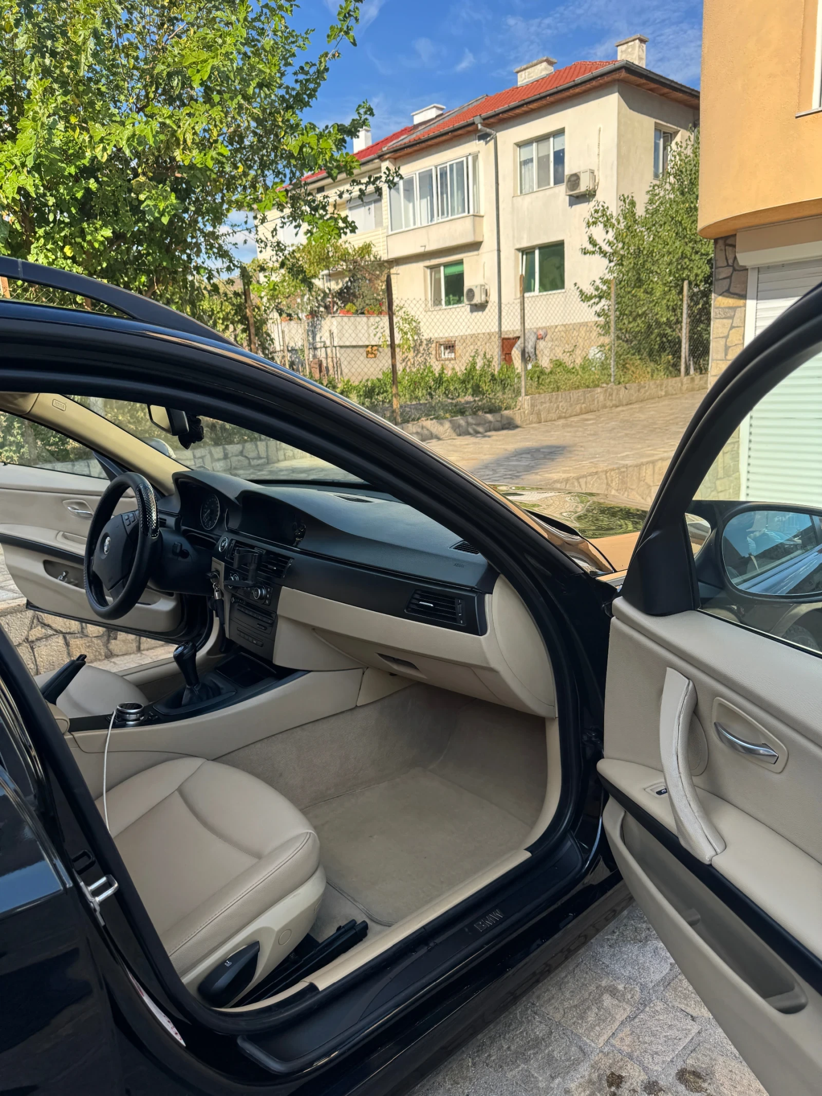 BMW 320, снимка 8 - Автомобили и джипове - 56262799