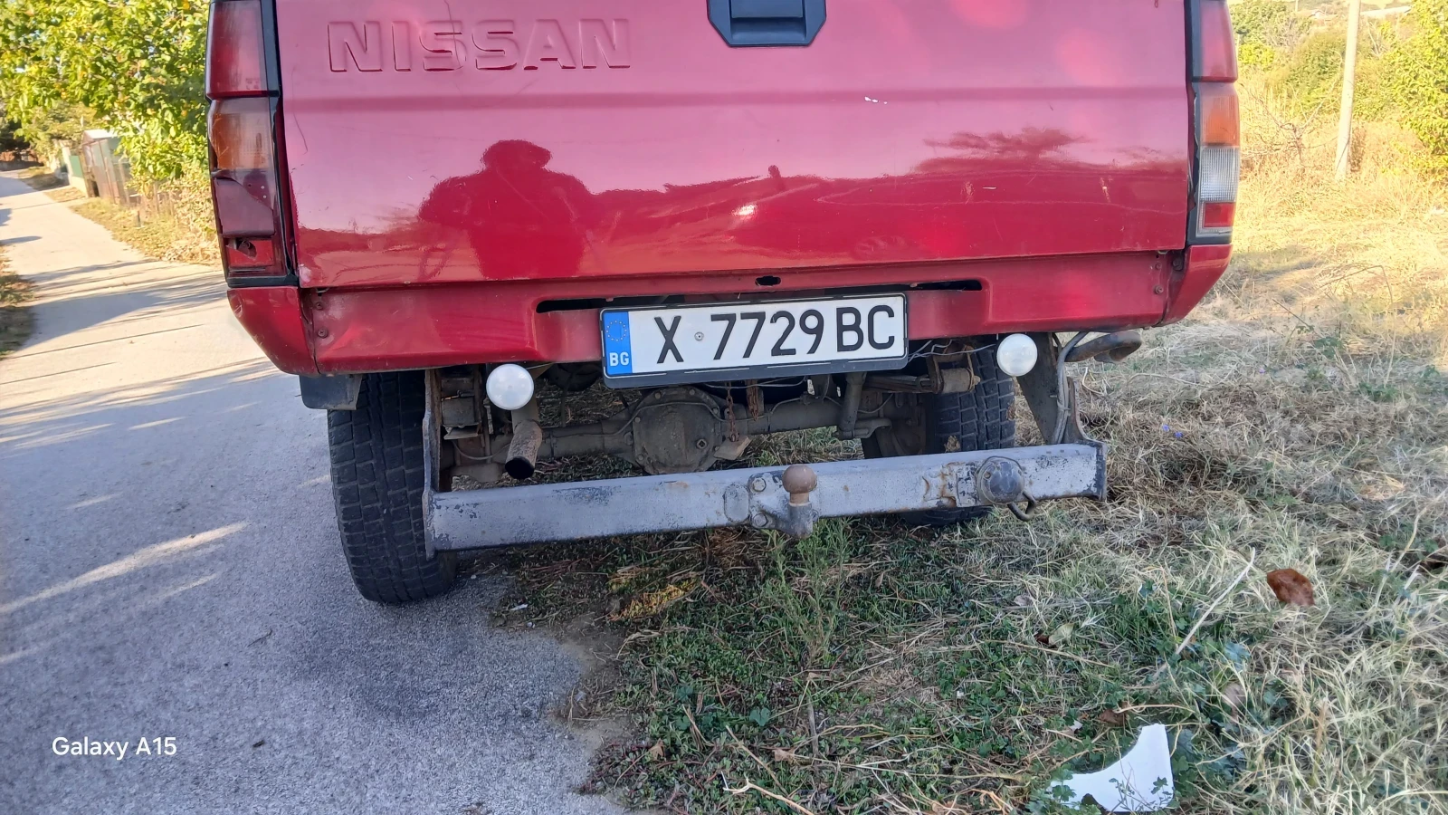 Nissan Pickup, снимка 11 - Автомобили и джипове - 56343442