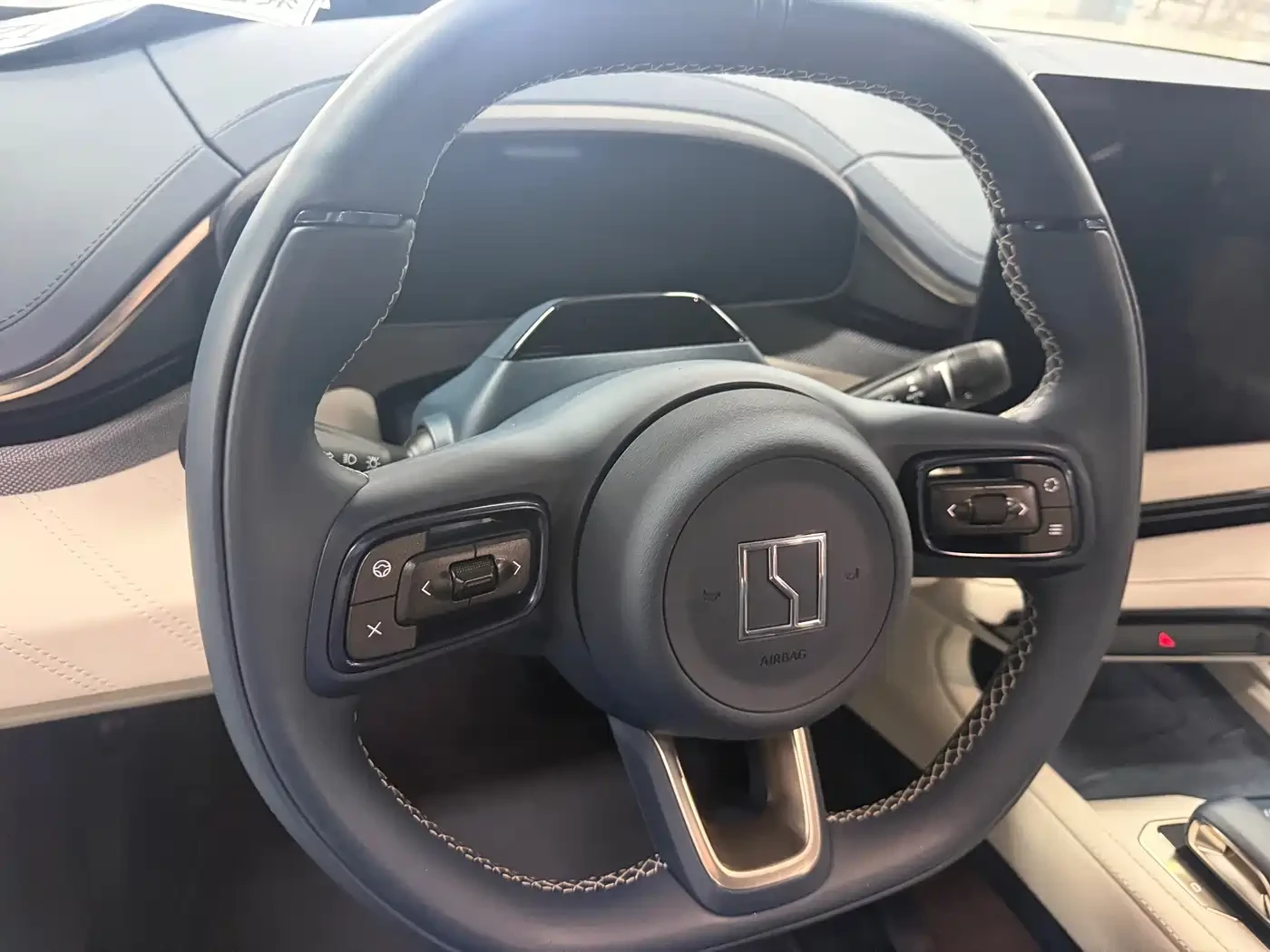 Zeekr 001 YOU EDITION | 100kWh AWD | 789hp | Mobile.bg � ����������� 4
