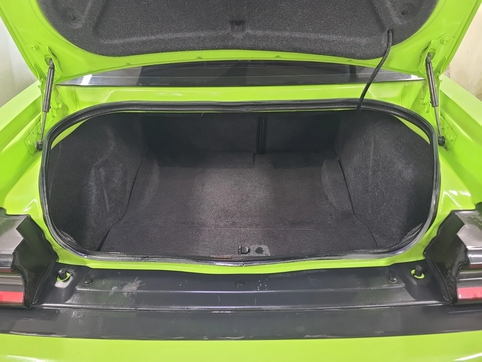 Dodge Challenger * SCAT PACK 392 WIDEBODY* �������* �����*  | Mobile.bg � ����������� 14