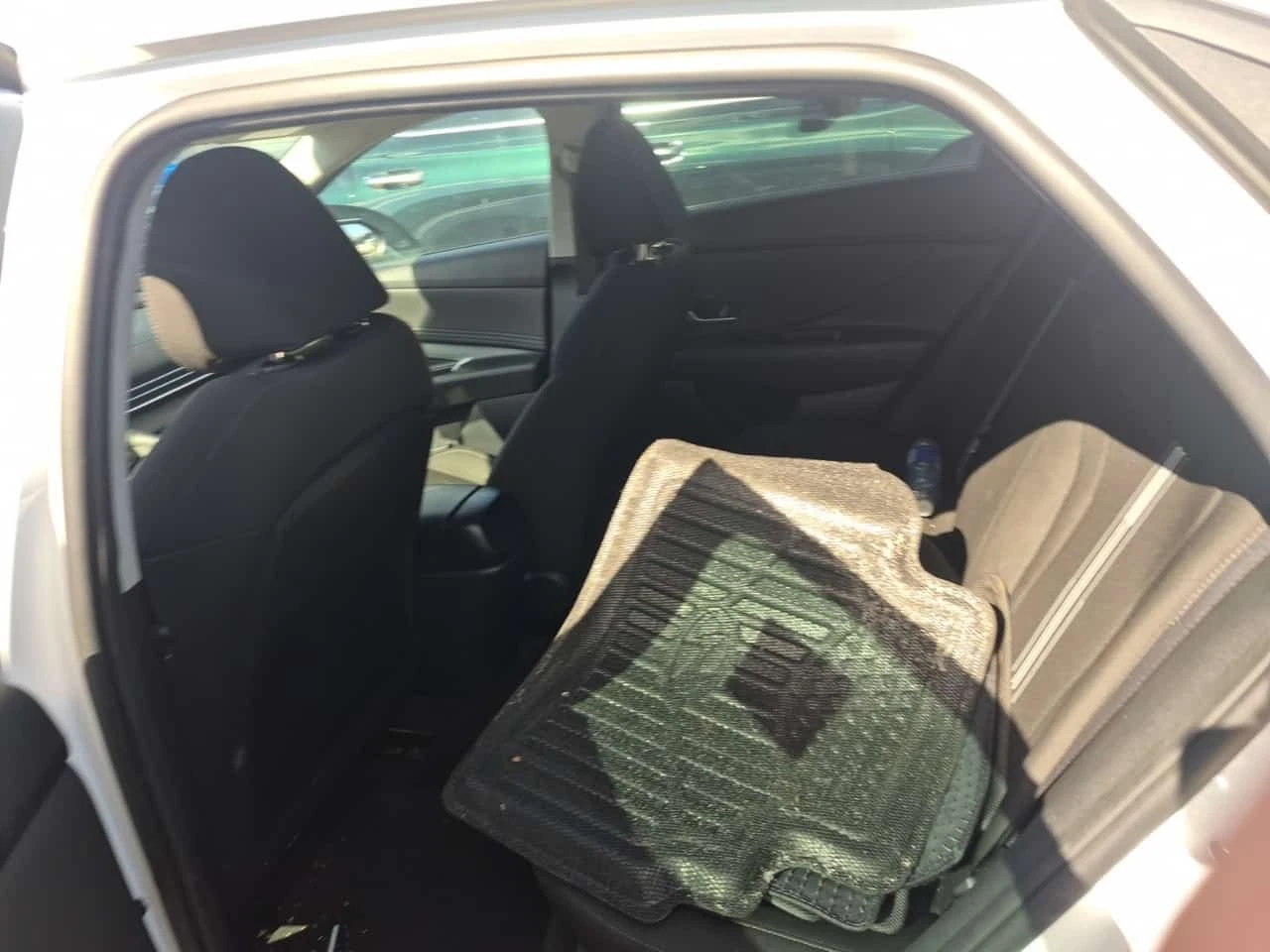 Hyundai Elantra * Ivt W/sun & Tech Package Preferred * CARFAX *  | Mobile.bg � ����������� 11