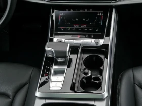 Audi Q8 50TDI* DISTR* PANO* HUD* 360CAM* S-LINE* KEYLESS* , снимка 12