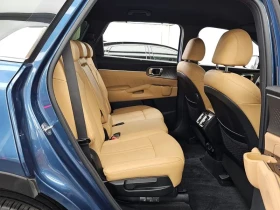 Kia Sorento 2.5T 2WD* Digital* 360 камери* Подгрев* Обдухване, снимка 12
