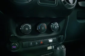 Jeep Wrangler, снимка 16